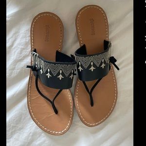 Soludos Embroidered Black Sandals